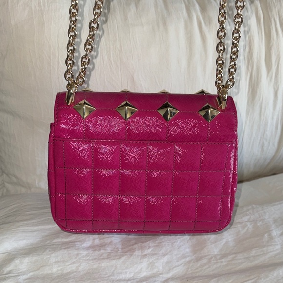 Michael Kors SoHo small quilted patent leather bag in wild berry (hot pink) - Picture 5 of 6